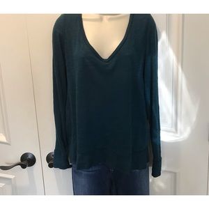 Banana Republic V Neck Top